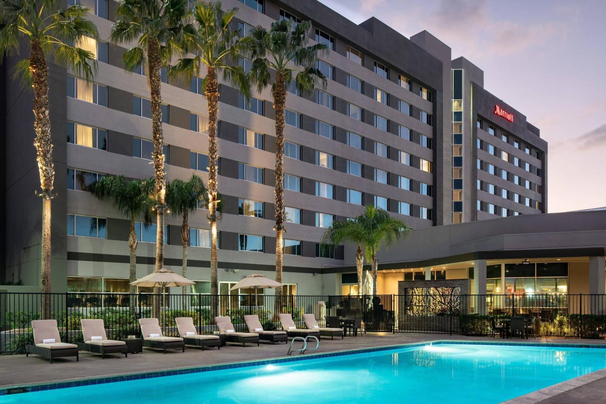 Hôtel Bakersfield Marriott At The Convention Center Extérieur photo