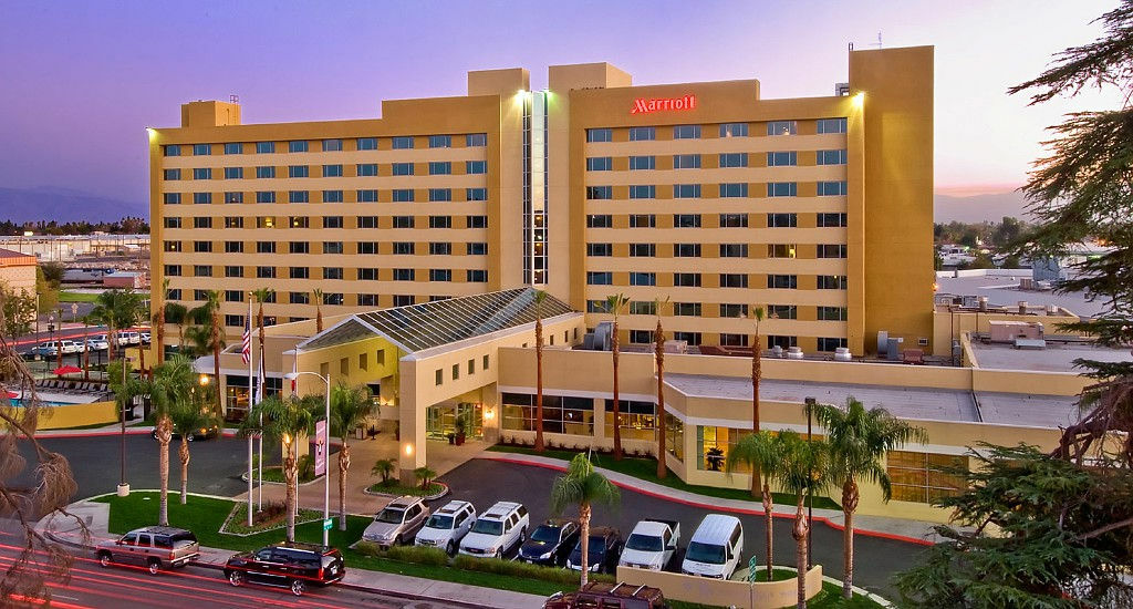 Hôtel Bakersfield Marriott At The Convention Center Extérieur photo